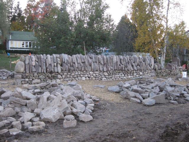 The fabulous Feidin wall that students built during the festival, under the direction of reknown craftsman Patrick McAfee